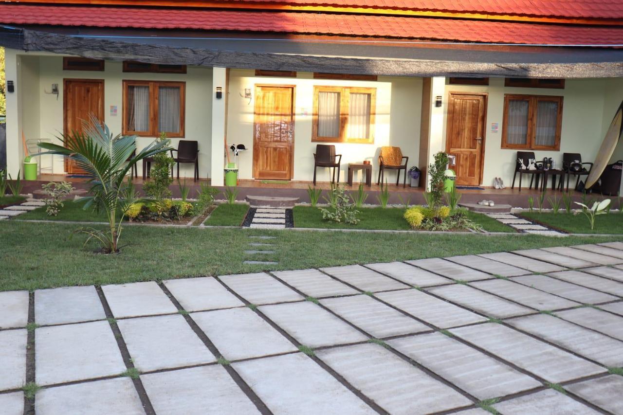 Room 212 Kuta  ภายนอก รูปภาพ